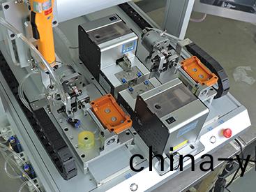 傢具産品鎖(suo)螺絲